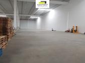 Pronájem - skladovací prostor, 860 m²