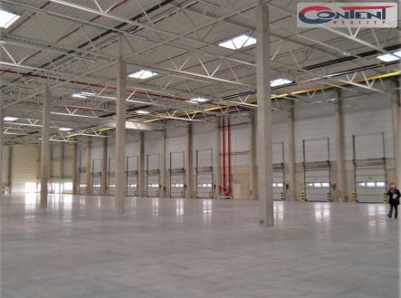 Pronájem - výrobní prostor, 3 434 m²