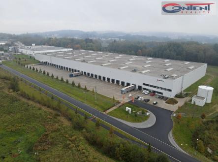 Pronájem - skladovací prostor, 5 000 m² obrázek