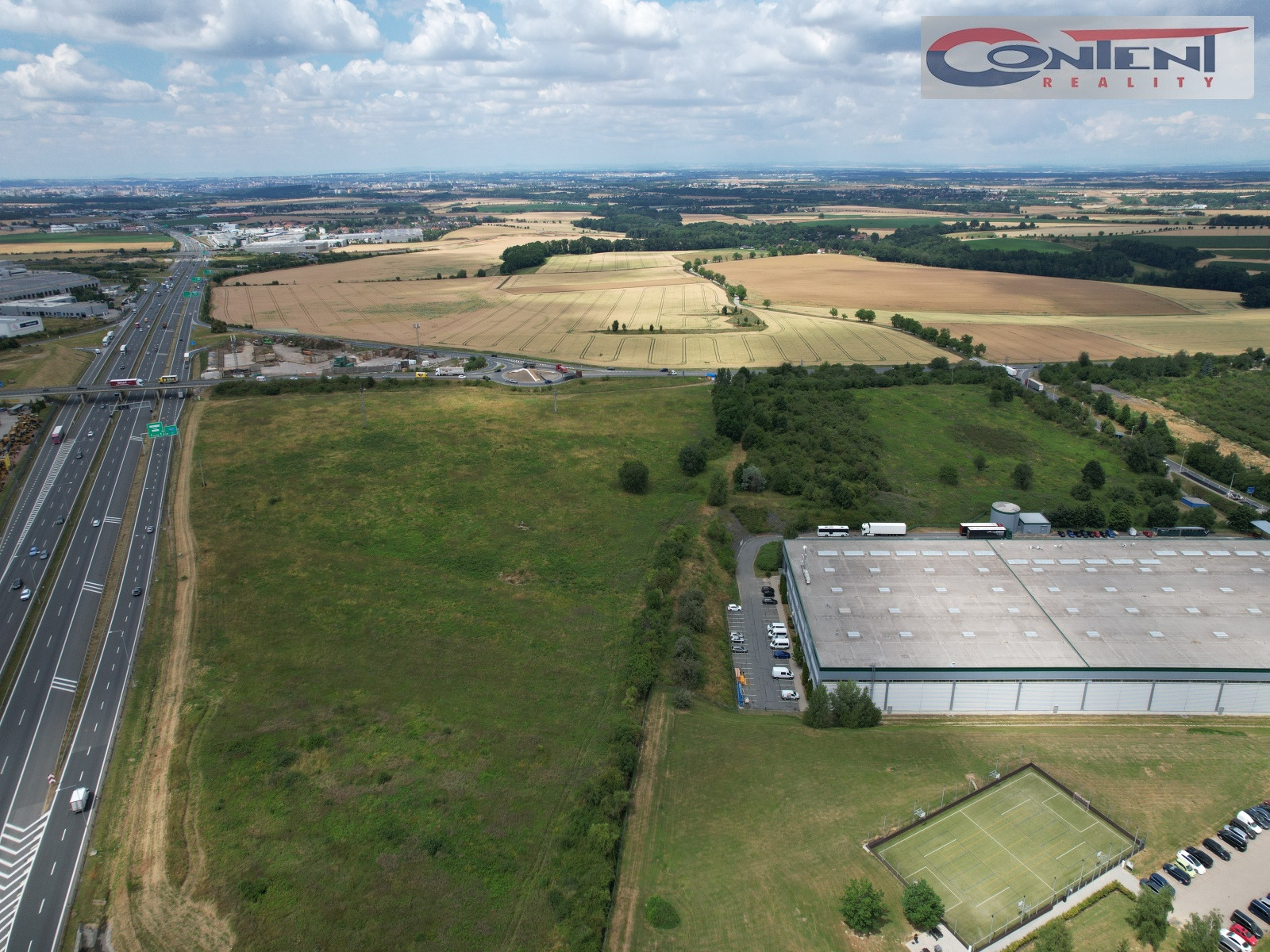 Prodej komerčního pozemku 20.495 m², Jažlovice - Říčany, D1