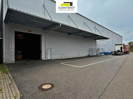 Pronájem - skladovací prostor, 2 000 m²