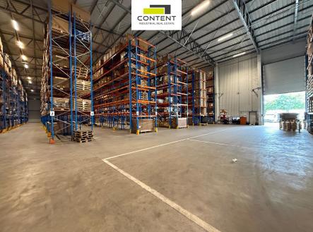 Pronájem - skladovací prostor, 2 000 m²