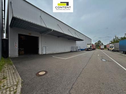 Pronájem - skladovací prostor, 2 000 m²