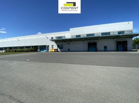 Pronájem - skladovací prostor, 3 820 m²