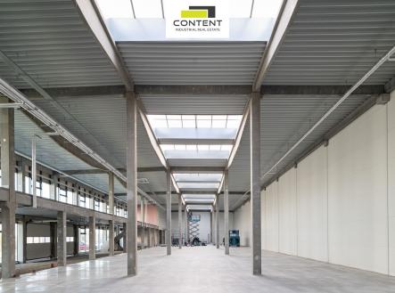 Pronájem - výrobní prostor, 3 683 m²