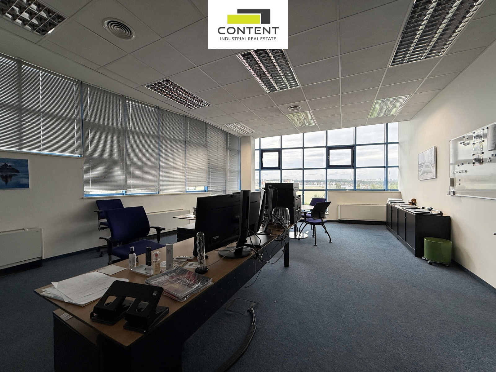 Pronájem kancelářských prostor 670 m², Průmyslová, Praha 10 - Hostivař