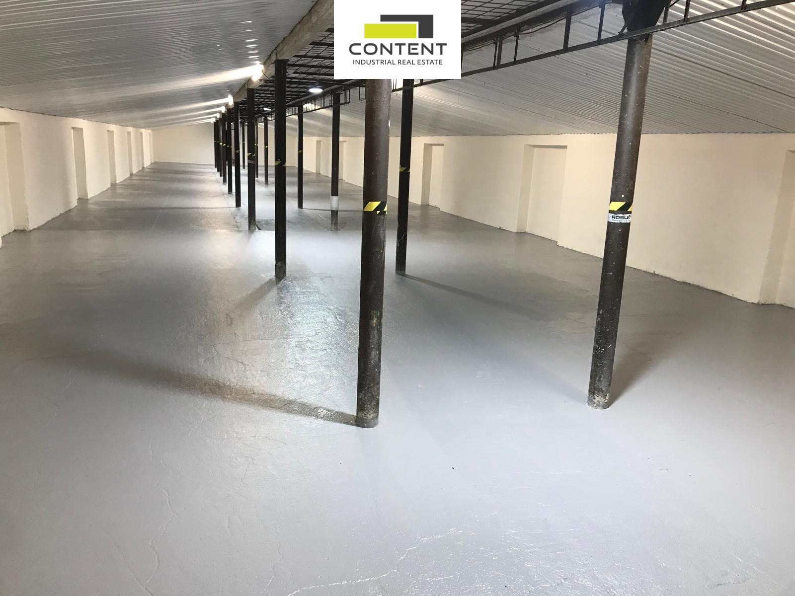 Pronájem skladu, výrobních prostor 888 m², Praha 10 - Kolovraty