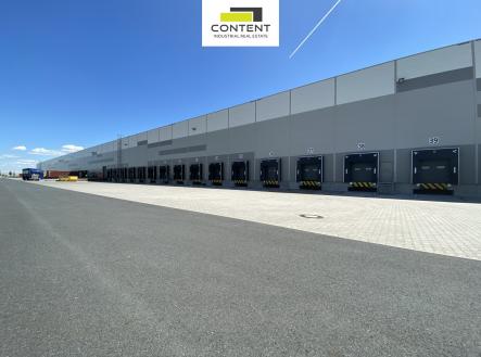 Pronájem - skladovací prostor, 9 786 m²