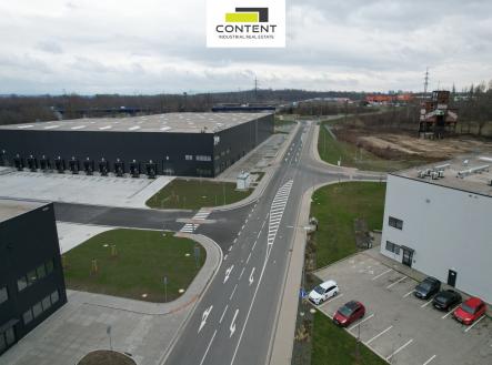 Pronájem - výrobní prostor, 1 500 m²