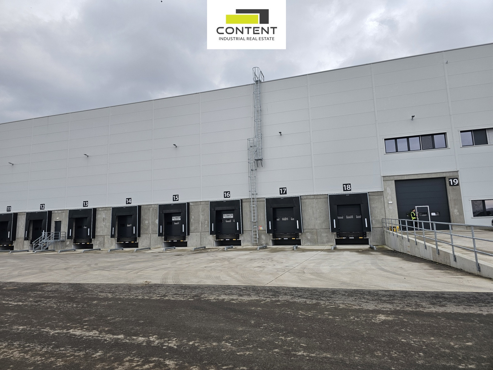 Pronájem novostavby skladu, výrobních prostor 36.000 m², Ostrava, Hrušov, D1