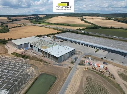 Pronájem - výrobní prostor, 8 000 m²