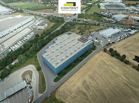 Pronájem - výrobní prostor, 3 800 m²