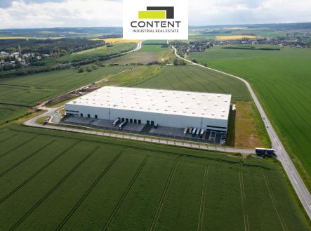 Pronájem - výrobní prostor, 7 346 m²