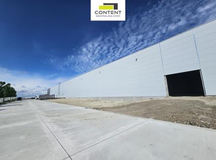 Pronájem - skladovací prostor, 12 000 m²