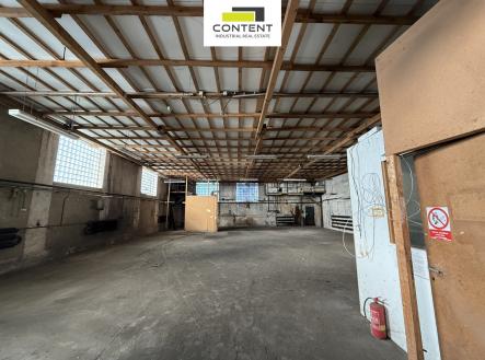 Pronájem - výrobní prostor, 666 m²