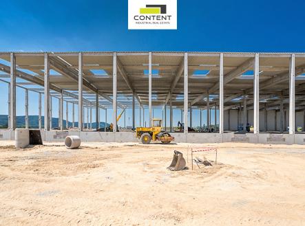 Pronájem - skladovací prostor, 18 000 m²