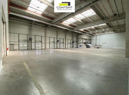 Pronájem - skladovací prostor, 14 556 m²