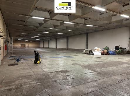 Pronájem - výrobní prostor, 1 850 m²