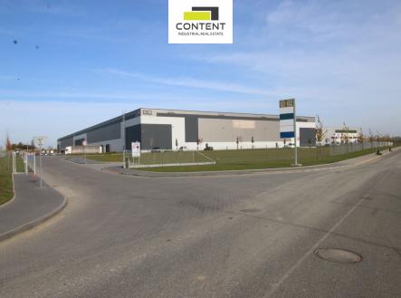 Pronájem - skladovací prostor, 4 100 m²