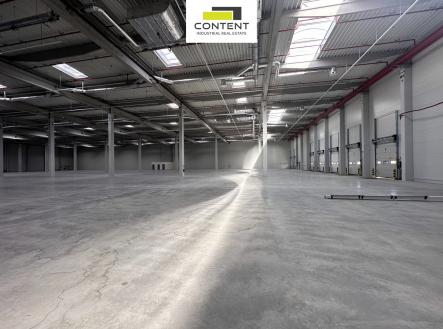 Pronájem - skladovací prostor, 19 825 m²