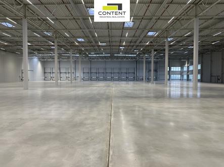 Pronájem - výrobní prostor, 5 672 m²