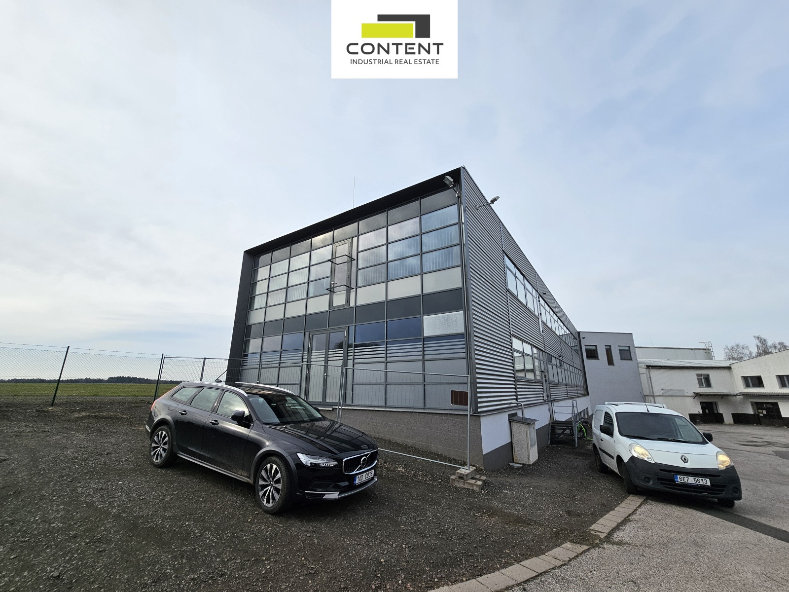 Pronájem kancelářských prostor 300 m², Nová Paka