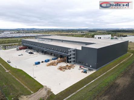 Pronájem - skladovací prostor, 500 m²