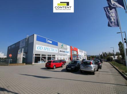 Pronájem - obchodní prostor, 334 m²