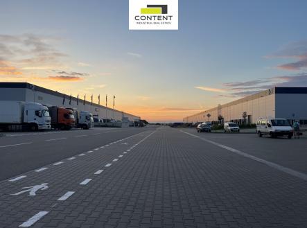 Pronájem - skladovací prostor, 13 751 m²