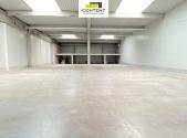 Pronájem - skladovací prostor, 900 m²