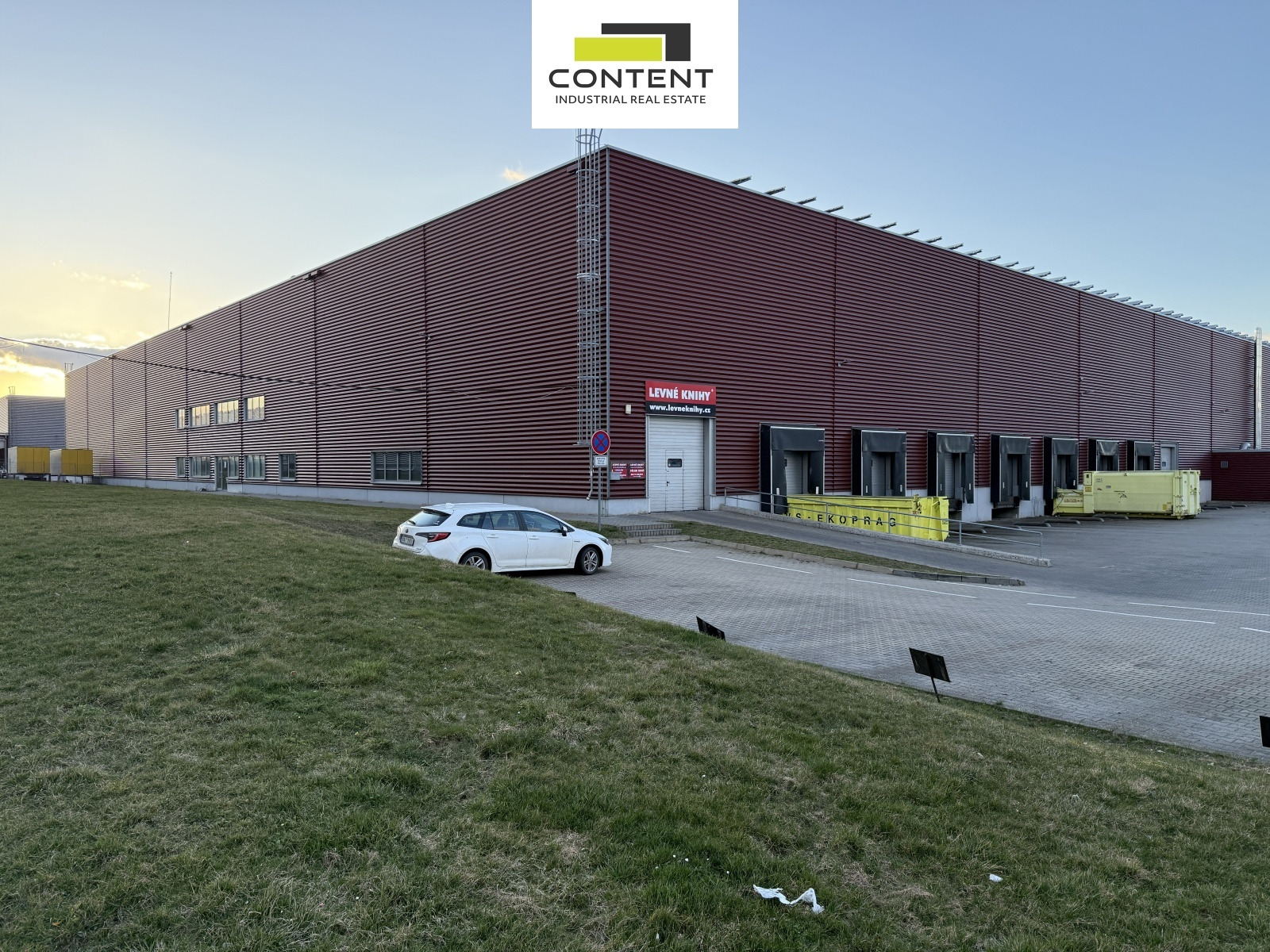 Pronájem skladu, výrobních prostor 3.259 m², Praha 9, Horní Počernice, D10