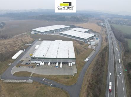 Pronájem - skladovací prostor, 10 000 m²