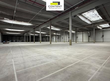 Pronájem - výrobní prostor, 9 786 m²