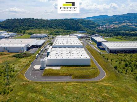 Pronájem - skladovací prostor, 4 142 m²