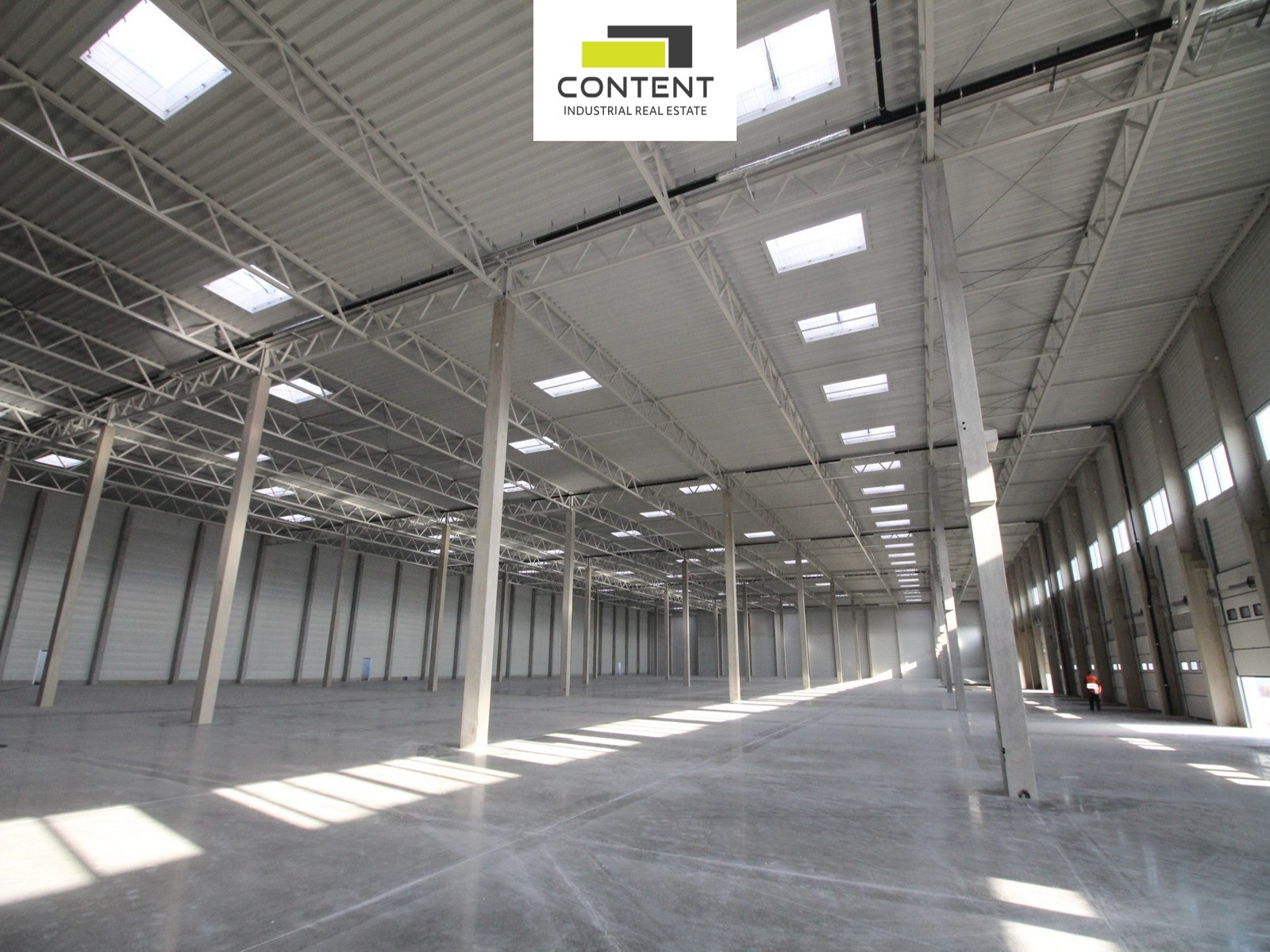 Pronájem skladu, výrobních prostor 5.806 m², Hostivice, D6