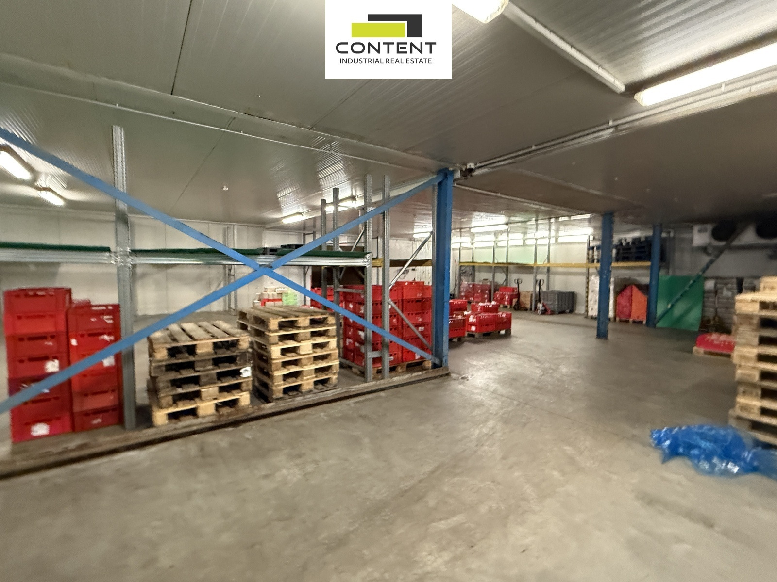 Pronájem skladu, výrobních a prodejních prostor 1918 m², Praha - Nupaky