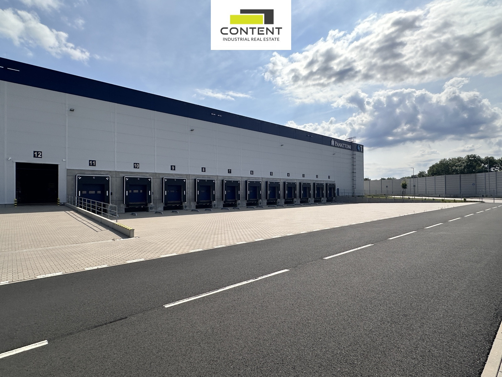 Pronájem skladu, výrobních prostor 4.000 m², Cheb, D6