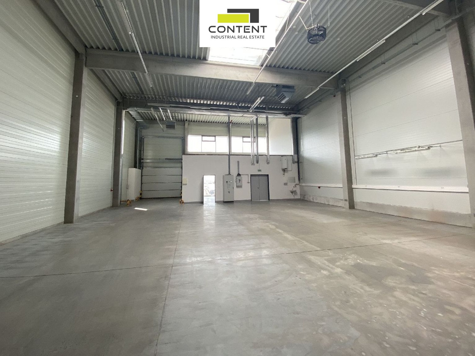 Pronájem skladu, výrobních prostor 288 m², Hradec Králové