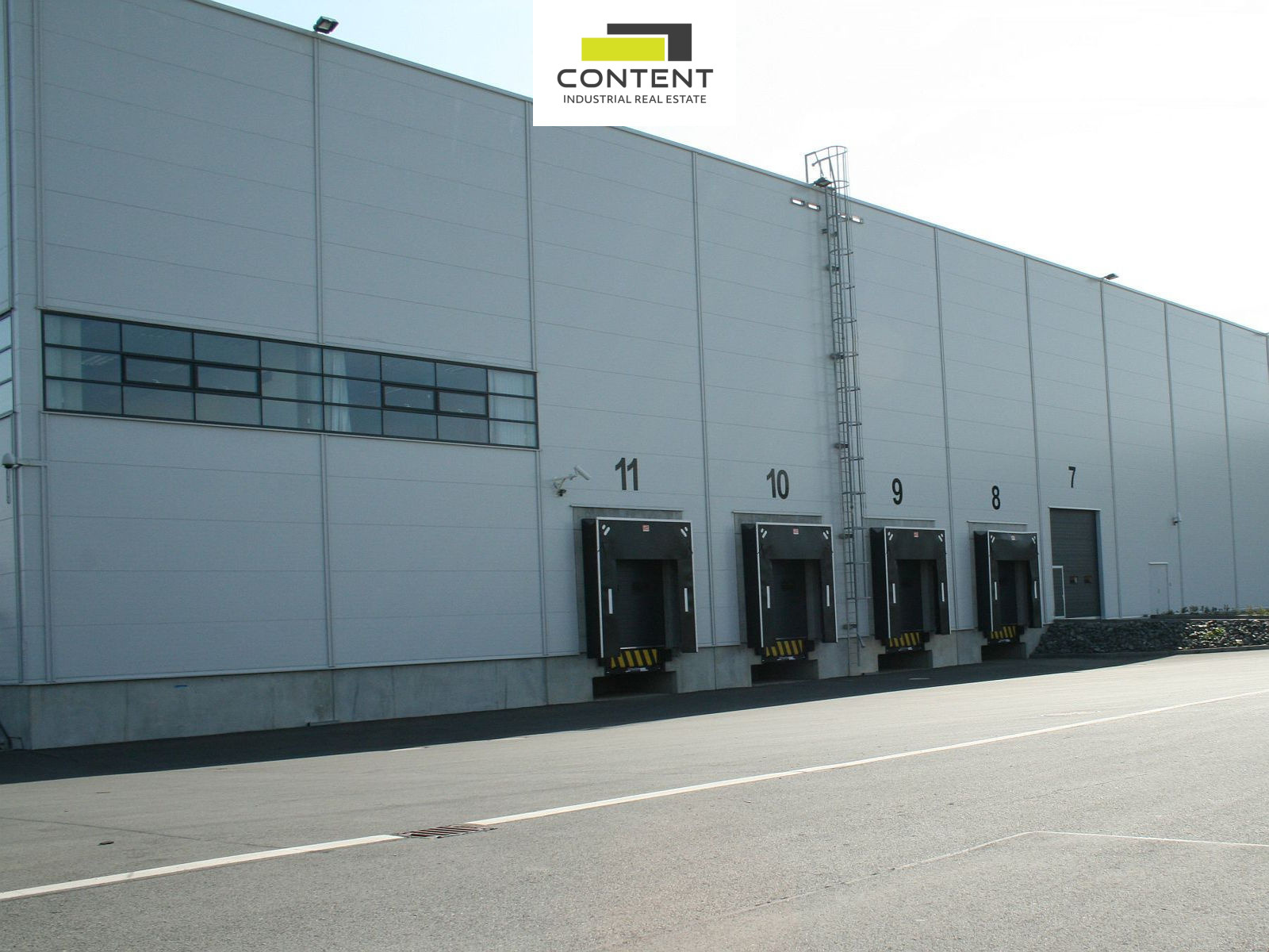 Pronájem novostavby skladu, výrobních prostor 11.000 m², Hradec Králové - Březhrad