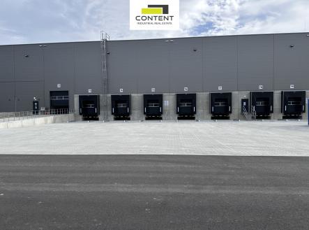 Pronájem - skladovací prostor, 4 000 m²