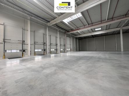 Pronájem - výrobní prostor, 3 500 m² obrázek