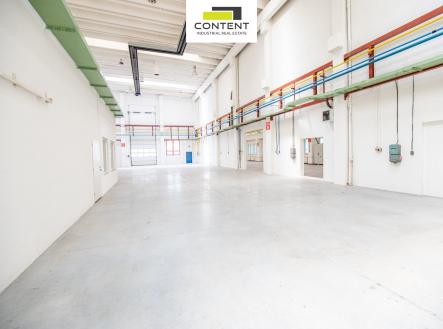 Pronájem - skladovací prostor, 3 400 m²