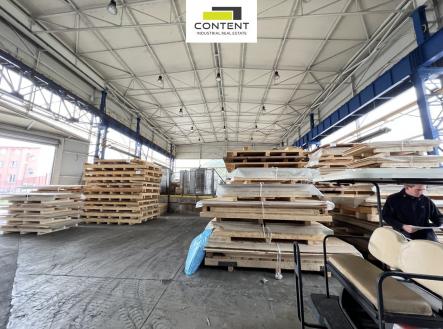 Pronájem - skladovací prostor, 5 237 m²