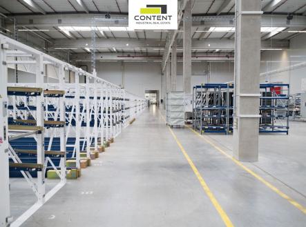 Pronájem - skladovací prostor, 4 744 m²