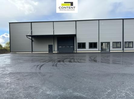 Pronájem - skladovací prostor, 1 300 m²