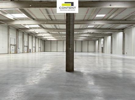 Pronájem - skladovací prostor, 9 775 m²