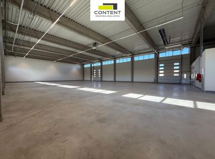 Pronájem - skladovací prostor, 1 026 m²