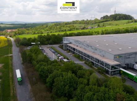 Pronájem - skladovací prostor, 7 079 m²