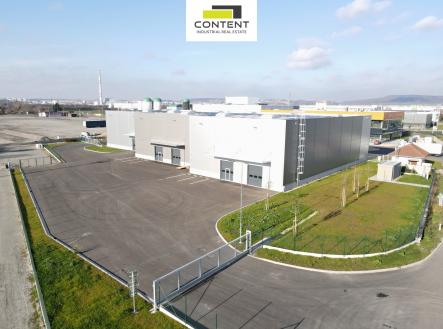 Pronájem - skladovací prostor, 1 690 m²