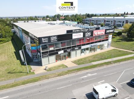 Pronájem - skladovací prostor, 633 m²